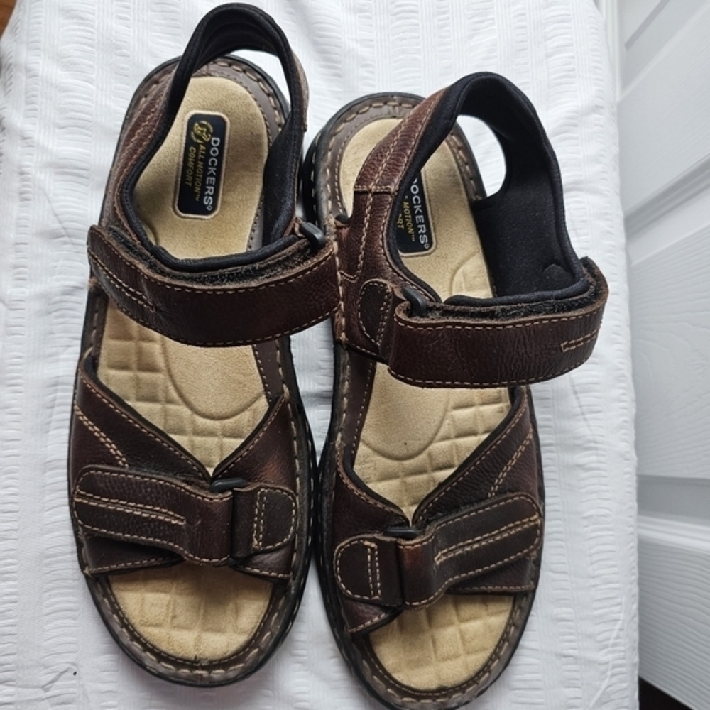 Dockers All Motion‎ Comfort 10M Brown Men's Sandals Shoes Adjustable